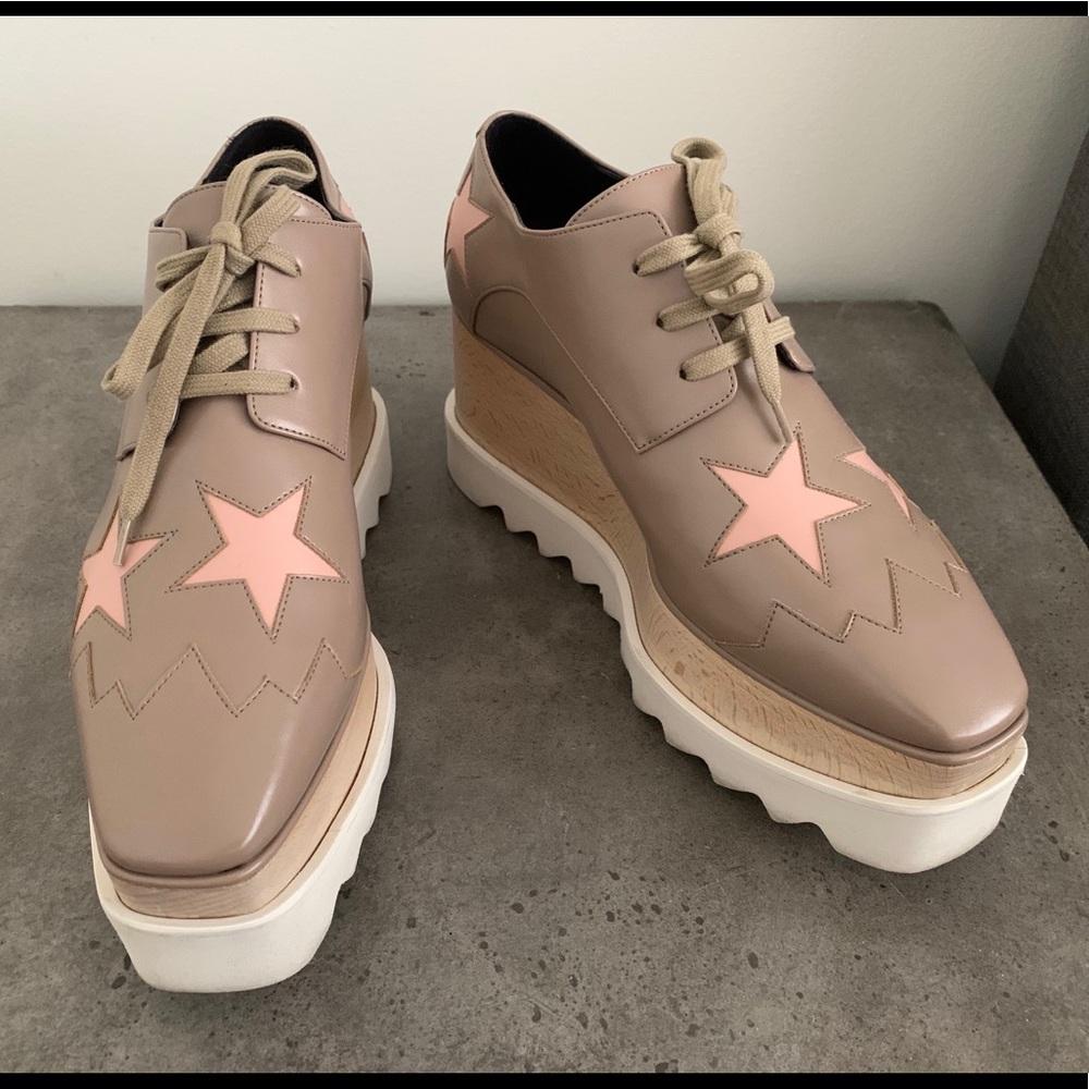 Stella McCartney Taupe Elyse Star Derbys 37